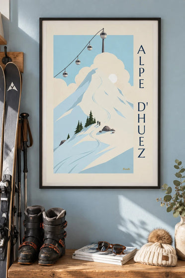 Plakat Alpe d’Huez, æggeformede kabiner over pisterne : indrammet på væggen