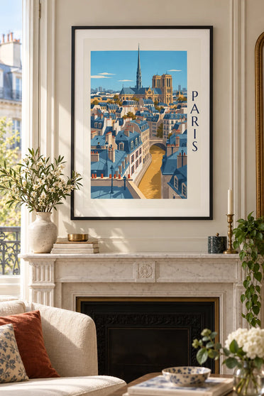 Plakat med Paris' haussmannske tage og Notre-Dame: indrammet på væggen
