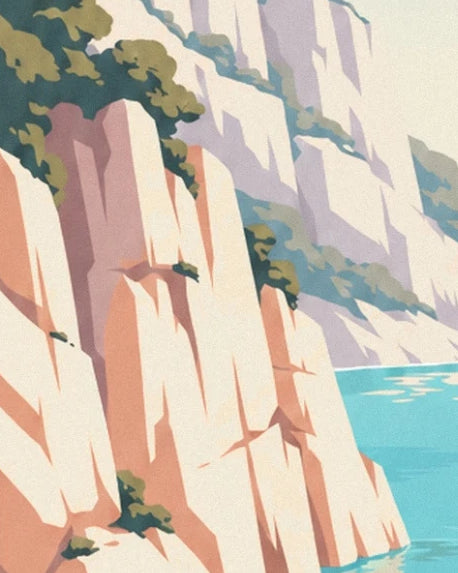 Les falaises claires d’En-Vau et leurs touches de verdure au-dessus de la mer