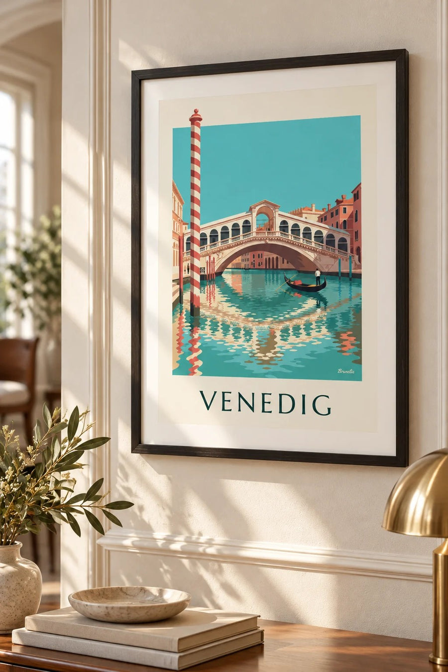 Plakat med Rialtobroen og gondol på Canal Grande i Venedig: lille A4-format i ramme