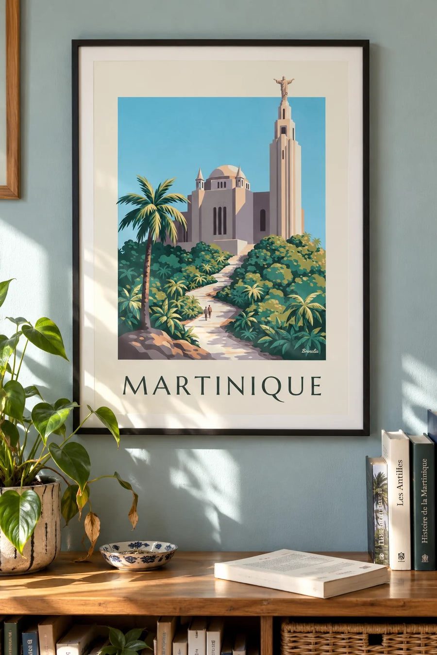 Plakat med Martinique og Sacré-Cœur-kirken i Balata : indrammet på væggen
