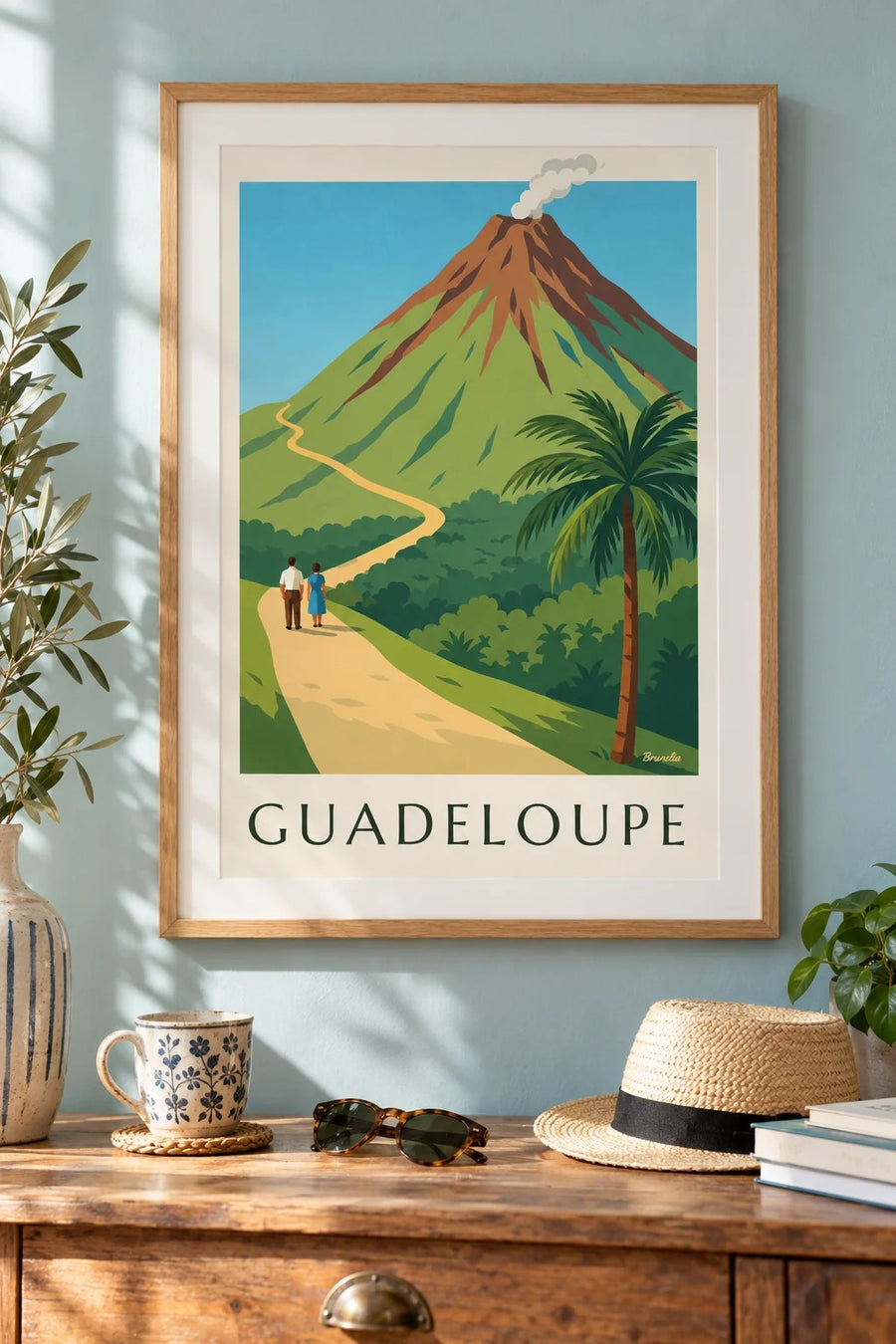 Plakat fra Guadeloupe med vulkanen La Soufrière : indrammet på væggen