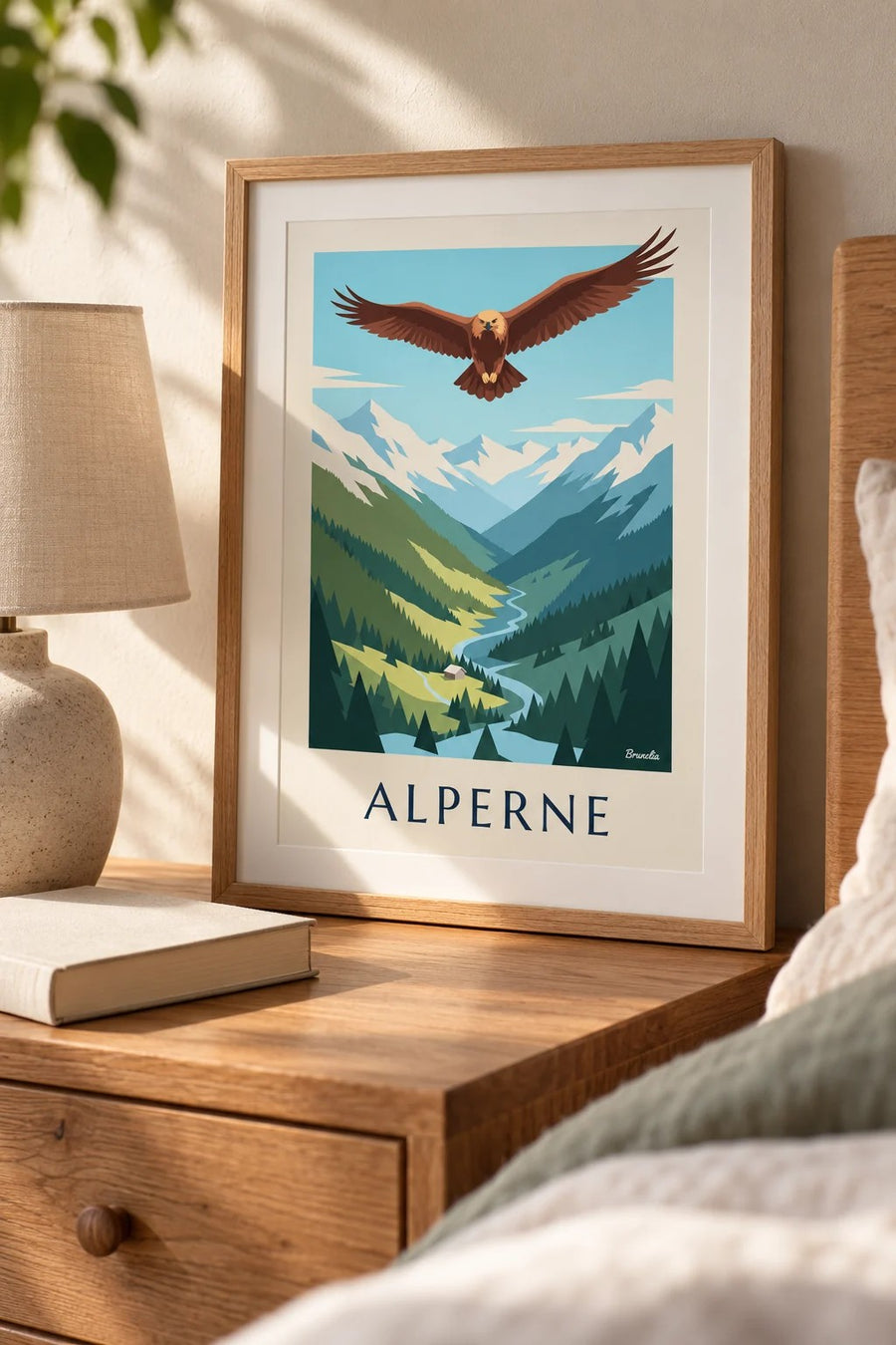 Plakat med kongeørn over en dal i Alperne: lille A4-format i ramme