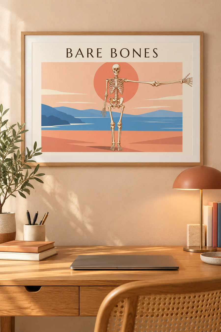 Plakat med anatomisk tavle af det menneskelige skelet set forfra: indrammet på væggen