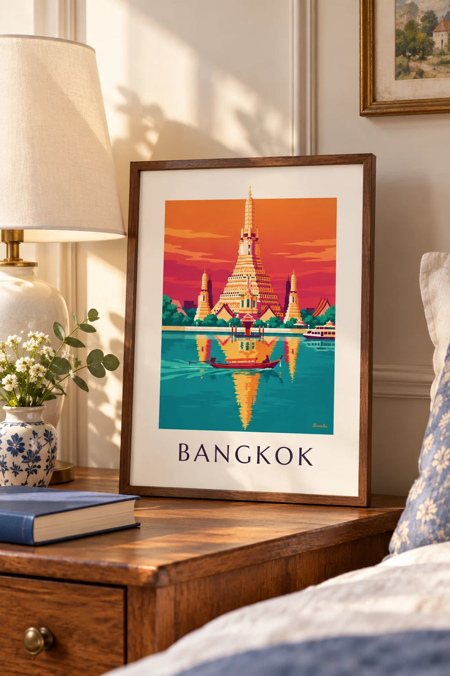 Plakat med Wat Arun-templet ved floden i Bangkok: lille A4 i ramme