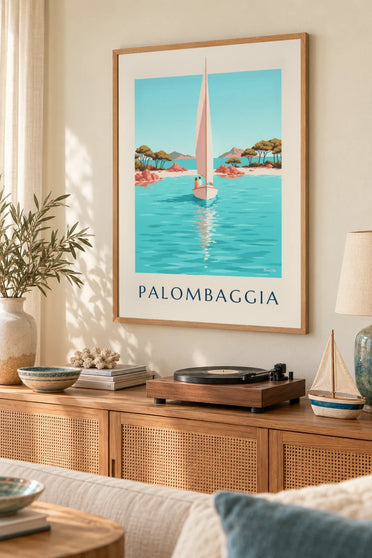 Affiche plage de Palombaggia, pins et voilier au mouillage en Corse : encadrée au mur