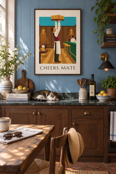 Affiche serveur de brasserie et plateau de chopes de bière : encadrée au mur