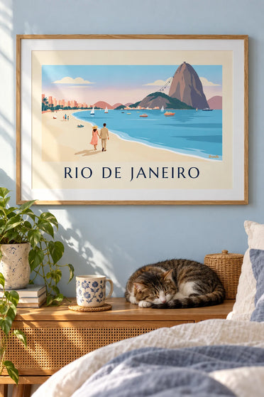 Plakat med par på Botafogo-stranden foran Sukkertoppen i Rio : indrammet på væggen